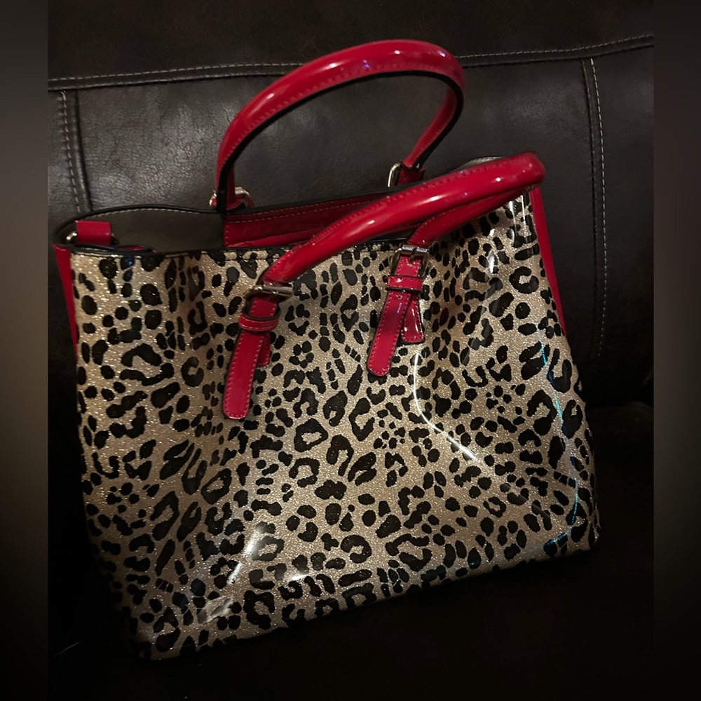 Handbag